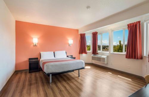 Rohnert Park Hotel | Motel 6-Rohnert Park, CA