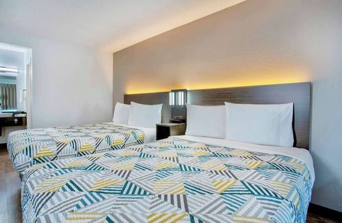 Salem Hotel | Motel 6 Salem, OR