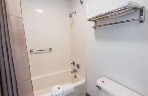 Salem Hotel | Motel 6 Salem, VA