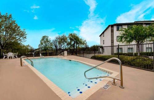 San Antonio Hotel | Motel 6-San Antonio, TX - Sea World North