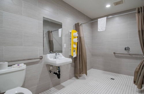 San Bernardino Hotel | Motel 6 San Bernardino, CA - Downtown