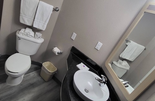 Sinton Hotel | Motel 6 Sinton, TX