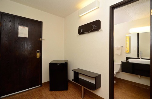 South Haven Hotel | Motel 6 South Haven, KS