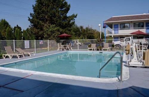 Springfield Hotel | Motel 6-Springfield, OR - Eugene North