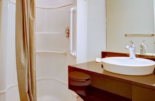 Springfield Hotel | Motel 6 Springfield, OR - Eugene North