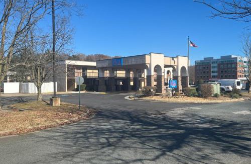 Aquia Harbour Hotel | Motel 6 Stafford VA Quantico