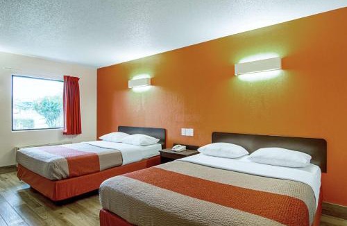 Starke Hotel | Motel 6-Starke, FL