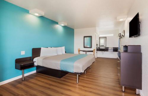 Temple Hotel | Motel 6-Temple, TX