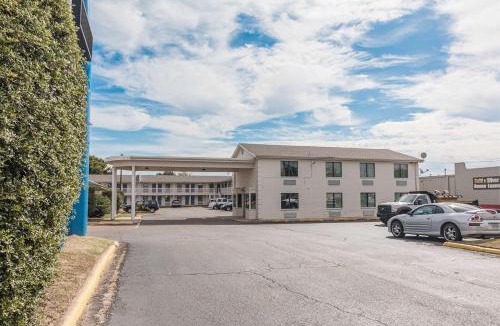 Texarkana Hotel | Motel 6-Texarkana, AR