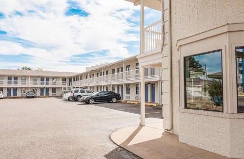 Texarkana Hotel | Motel 6-Texarkana, AR