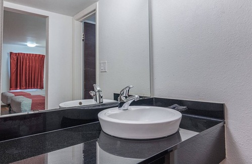 Texarkana Hotel | Motel 6 Texarkana, AR
