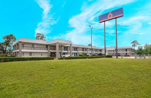 Texarkana Hotel | Motel 6 Texarkana, TX