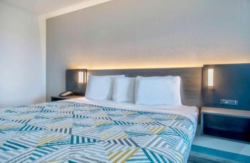 Texarkana Hotel | Motel 6 Texarkana, TX