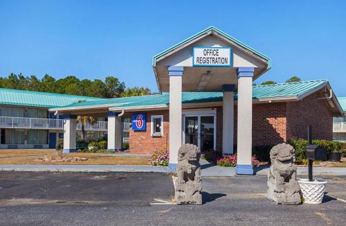 Tifton Hotel | Motel 6-Tifton, GA
