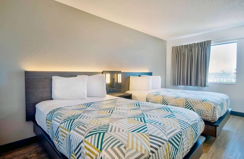 Vallejo Hotel | Motel 6 Vallejo, CA - Six Flags West