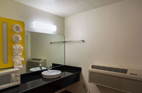 Wenatchee Hotel | Motel 6 Wenatchee, WA