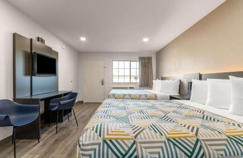 Willows Hotel | Motel 6-Willows, CA