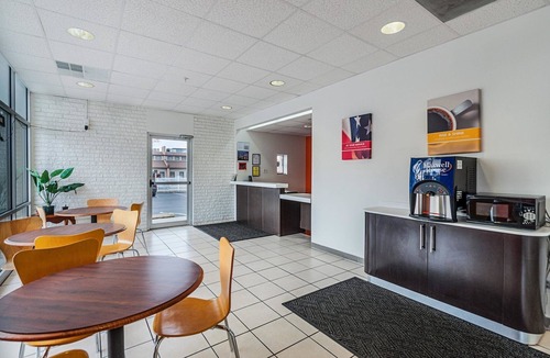 Winchester Hotel | Motel 6 Winchester, VA