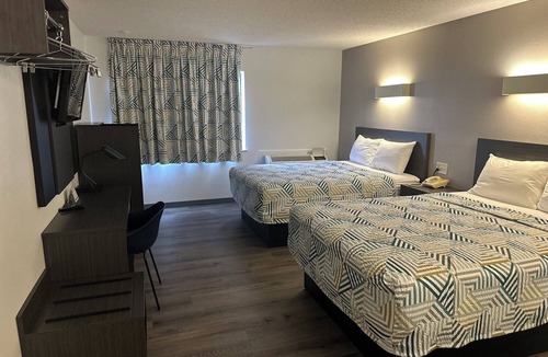 Wisconsin Rapids Hotel | Motel 6 Wisconsin Rapids, WI