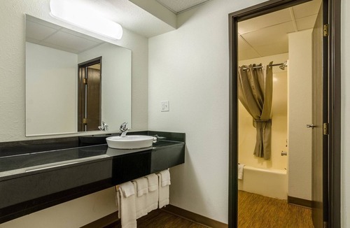 York Hotel | Motel 6 York, NE