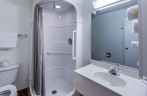 Yreka Hotel | Motel 6 Yreka, CA