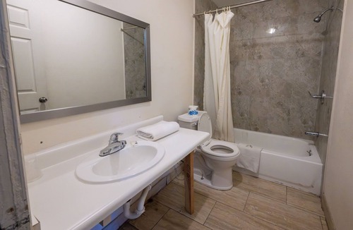 Mesa Hotel | Motel 7 By Oyo Near Phoenix Airport