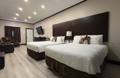 Beresford Hotel | Motel 7 Inn & Suites