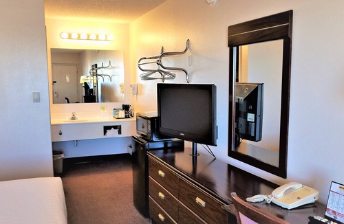 Laramie Hotel | Motel 8 Laramie