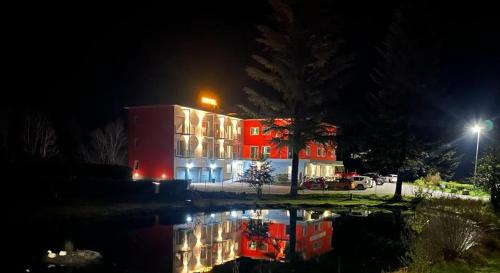 Cama Hotel | Motel Afia