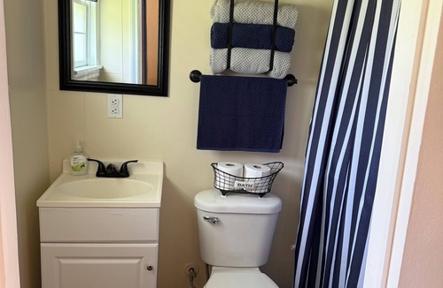 Gilbertsville Hotel | Motel at Ky Lake.