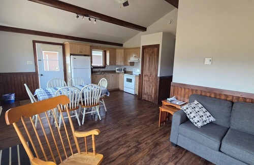 Petit-Rocher Ski Chalet | Motel & Chalets L'Acadien sur mer