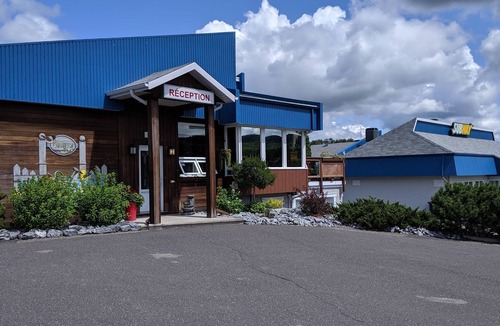 Degelis Hotel | Motel Claude