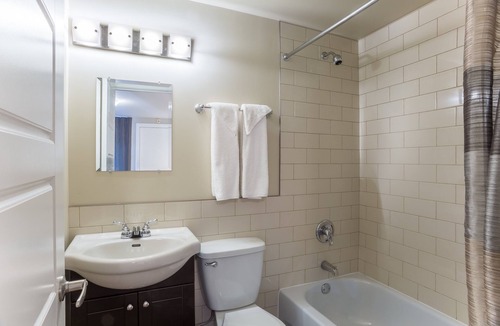 Brossard Hotel | Motel et Appartements du Fleuve