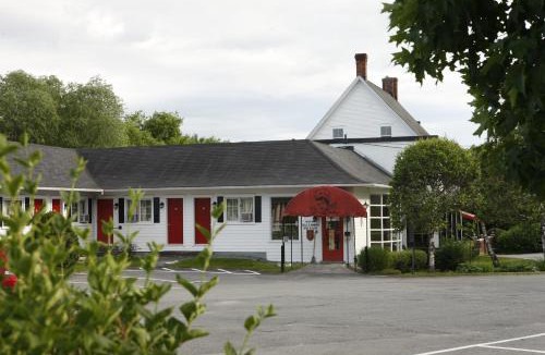 Lennoxville Hotel | Motel & Hotel La Paysanne