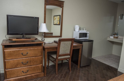 Trois-Rivieres Hotel | Motel Le Deauville