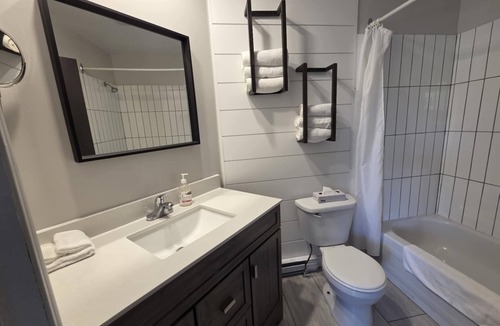 La Malbaie Hotel | Motel Le Riviera