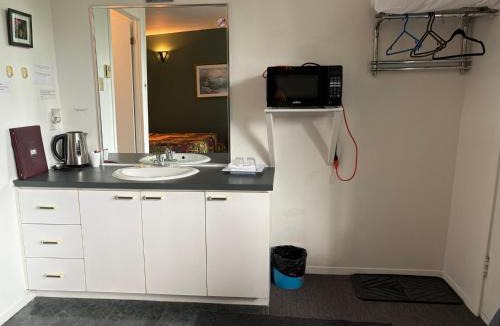 St. Jerome Hotel | Motel Le Voyageur