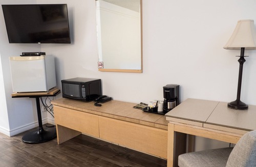 Saint-Charles-Borromee Hotel | Motel LeClassique