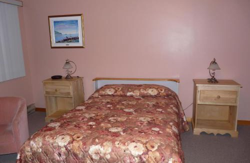 Saint-Simeon Hotel | motel nolen