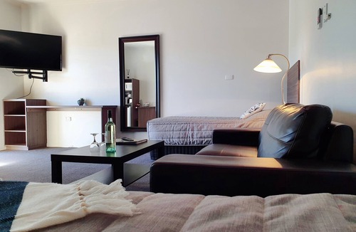 Seymour Hotel | Motel River Bend