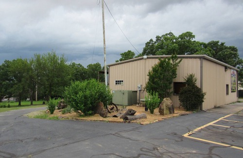 Mannford Hotel | Motel Room by the Lake