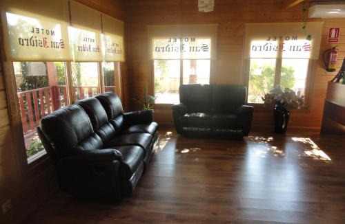 Villarrubio Hotel | Motel San Isidro