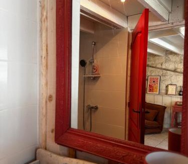 Bourgueil Hotel | Motel - Usine à Gaz