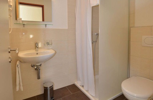 Wollerau Hotel | Motel zum Hirschen Wollerau