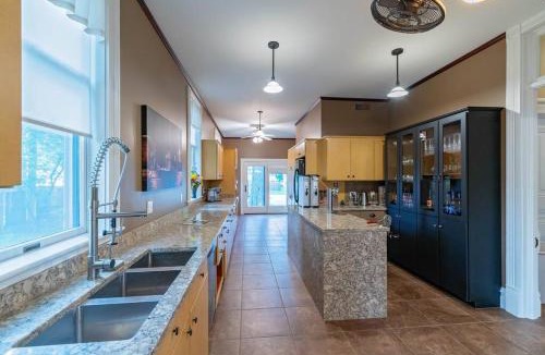 Fairbury House | Mother-in-Law suite