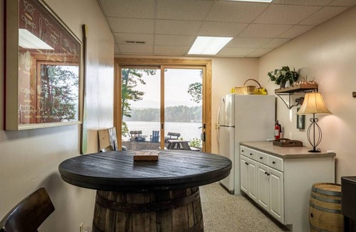 Forest Lake Heights House | MOTHER’S DAY WEEKEND SPECIAL: 10% OFF - Sunset Deck & Private Double-Decker Dock