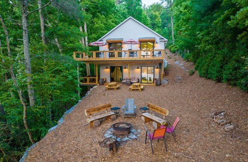 Forest Lake Heights House | MOTHER’S DAY WEEKEND SPECIAL: 10% OFF - Sunset Deck & Private Double-Decker Dock