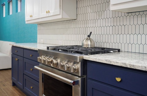 Arlington House | Mothership Arlington: Walk to World Cup: Pool Heated Spa Mini Golf Games & More