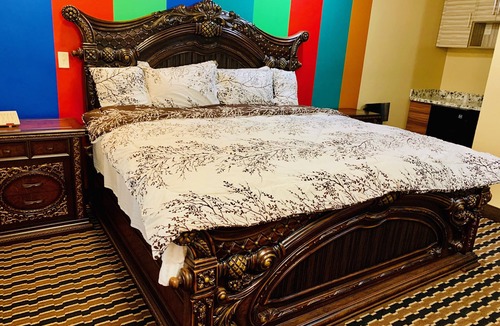 Melvindale Hotel | Motor City Inn & Suites