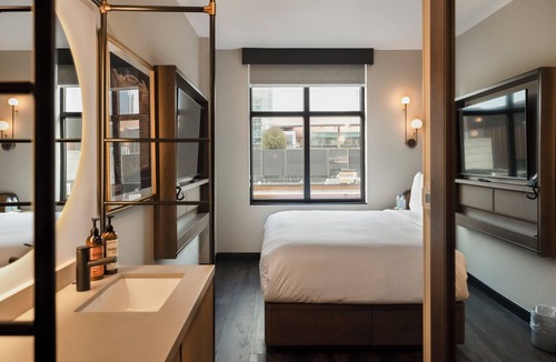 Sobro Hotel | Motto by Hilton Nashville Downtown
